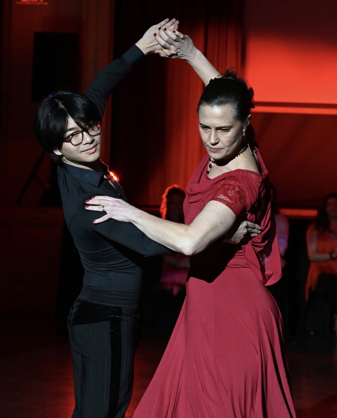 Ian Chow dancing